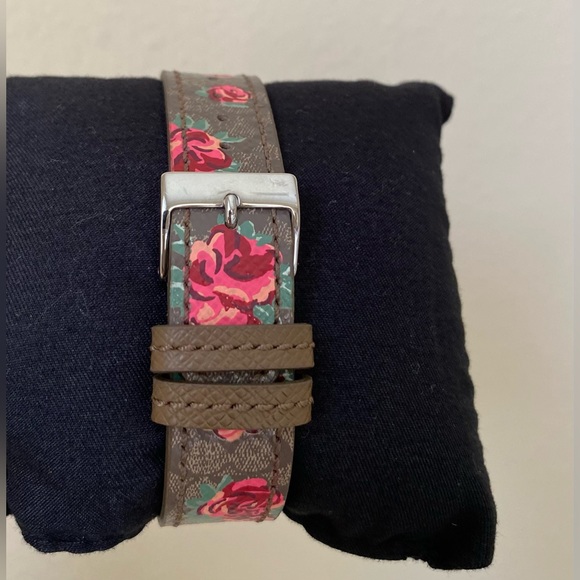 NWT WOMEN COACH FLORAL LEATHER WATCH - Picture 4 of 11